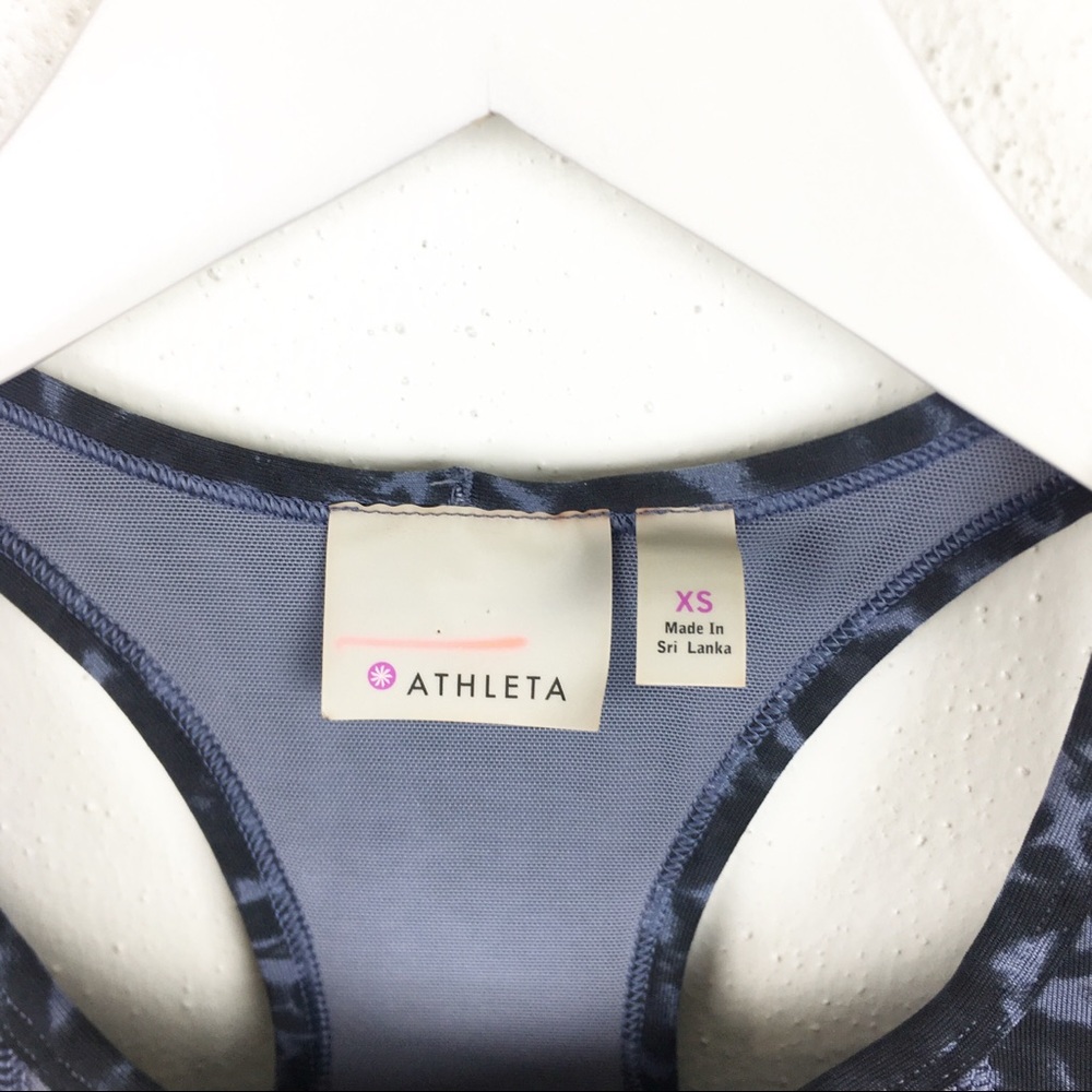 Athleta Size XS Leopard Built In Bra Workout Yoga Running Tank Top - Picture 3 of 7